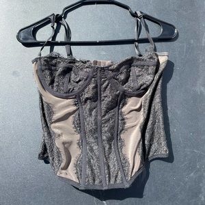 URBAN OUTFITTERS MODERN LOVE CORSET